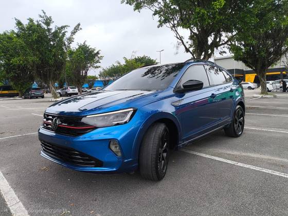 VOLKSWAGEN NIVUS 1.0 200 TSI TOTAL FLEX HIGHLINE AUTOMÁTICO